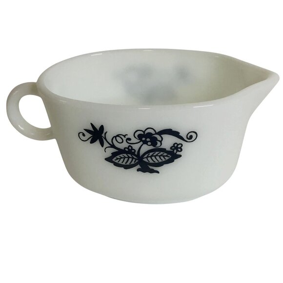 VTG PYREX Old Town Blue 77-B Milk Glass Gravy Boat Corning USA Corelle Match - Picture 2 of 9